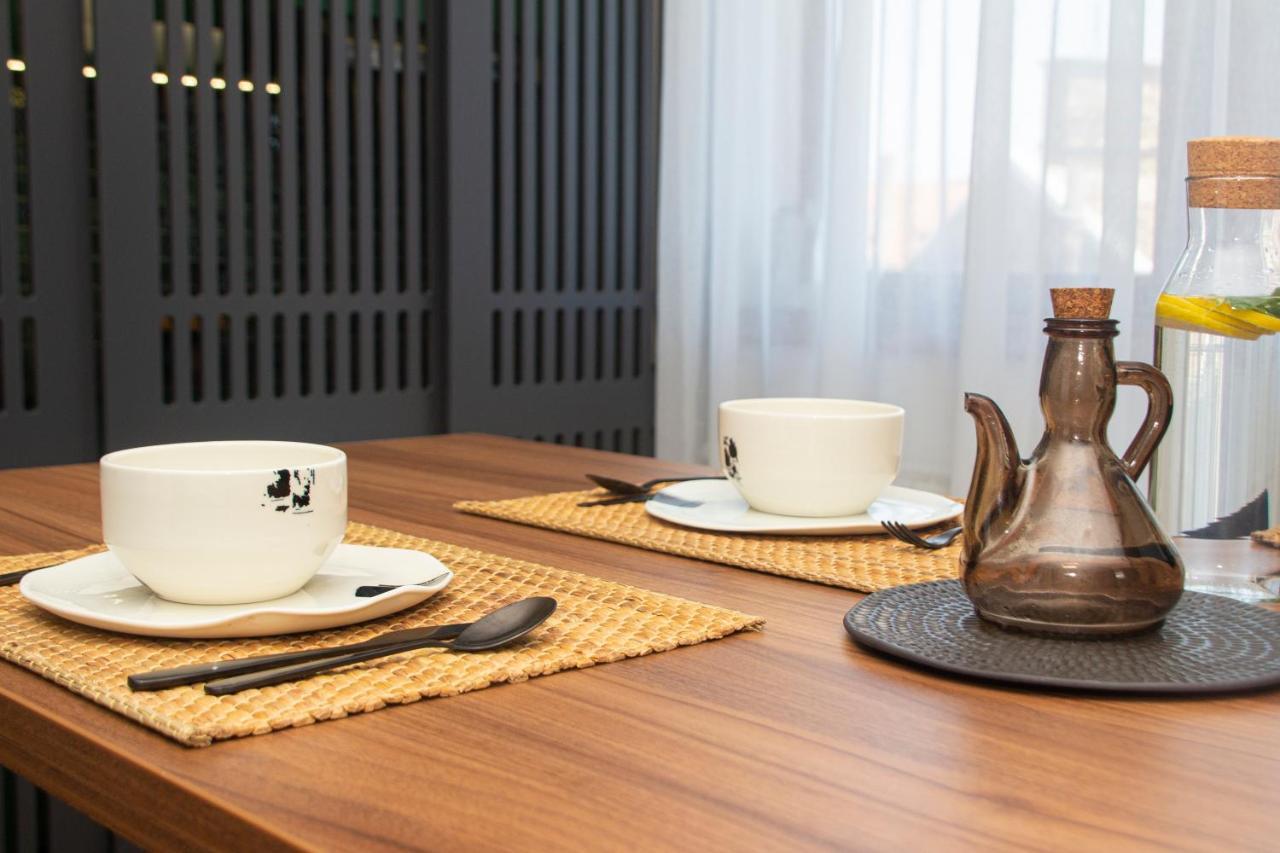 Artisan'S Dwelling Apartamento Belgrado Exterior foto